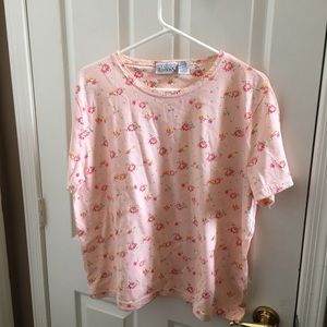 FINAL MARKDOWN Ladies basic editions tee large